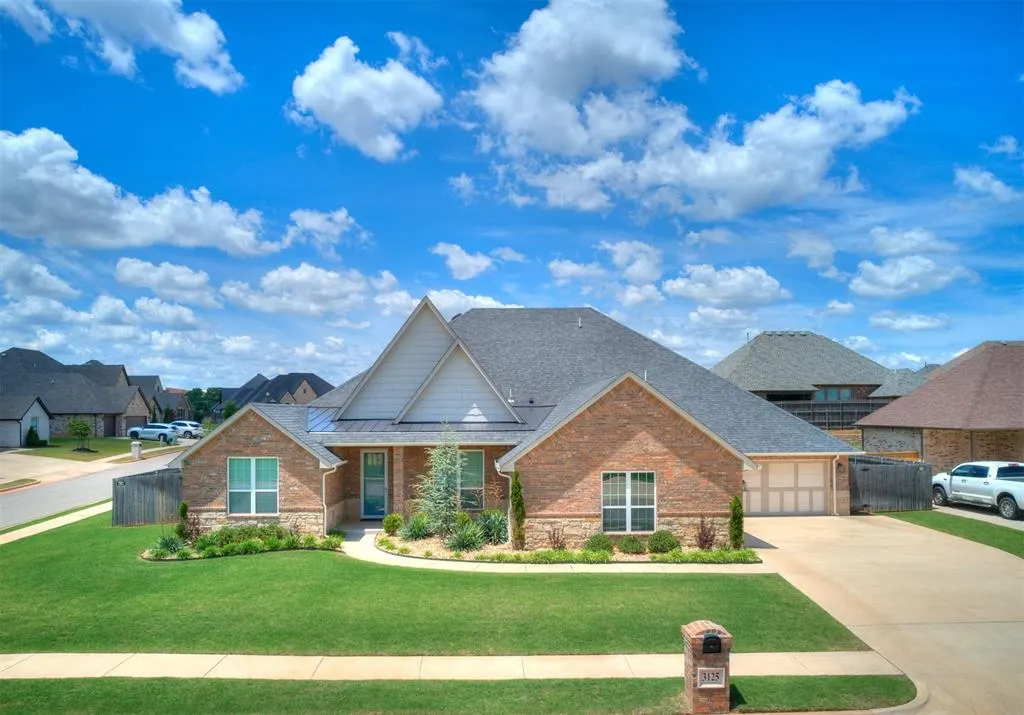 Front exterior — 3125 Mackenzie Avenue, Edmond, OK 73013