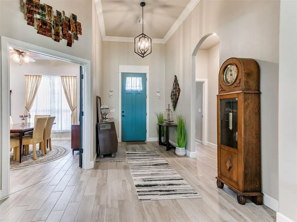 Photo 3 — 3125 Mackenzie Avenue, Edmond, OK 73013