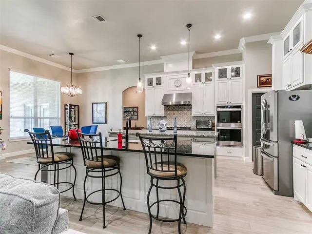 Photo 4 — 3125 Mackenzie Avenue, Edmond, OK 73013