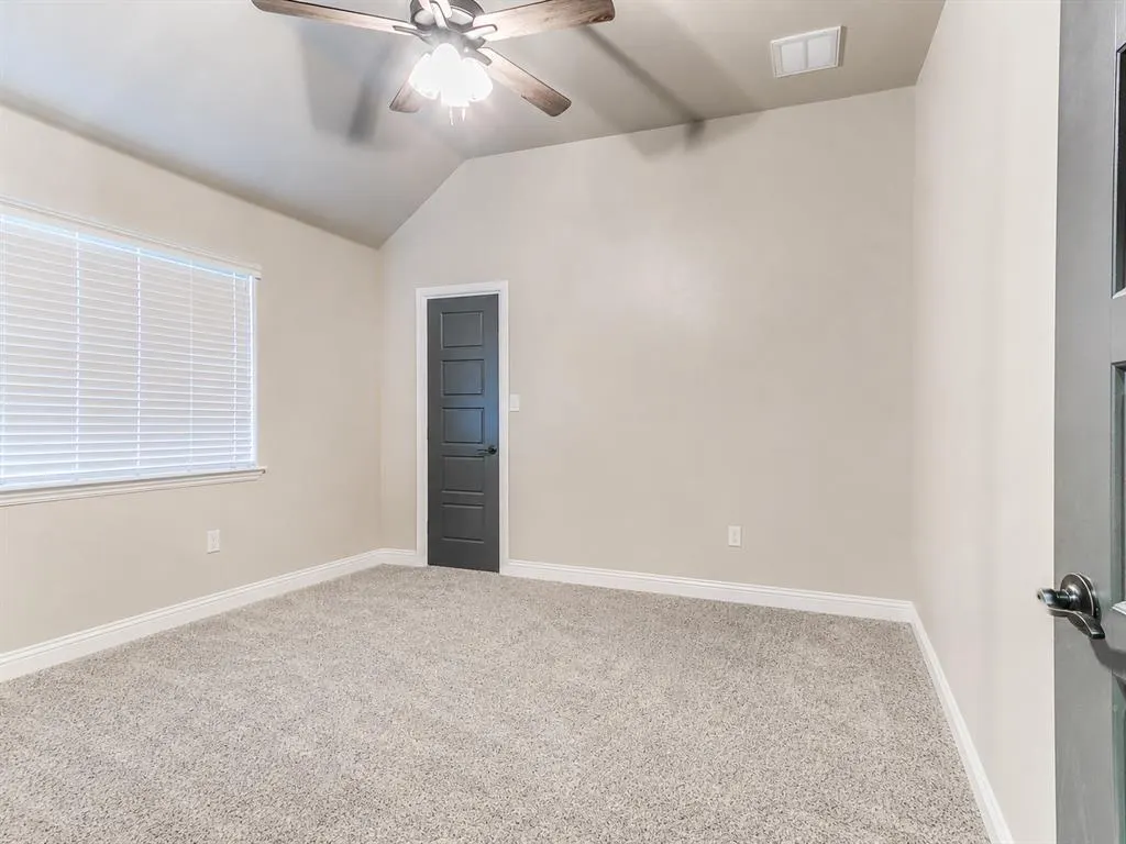 Photo 19 — 3125 Mackenzie Avenue, Edmond, OK 73013