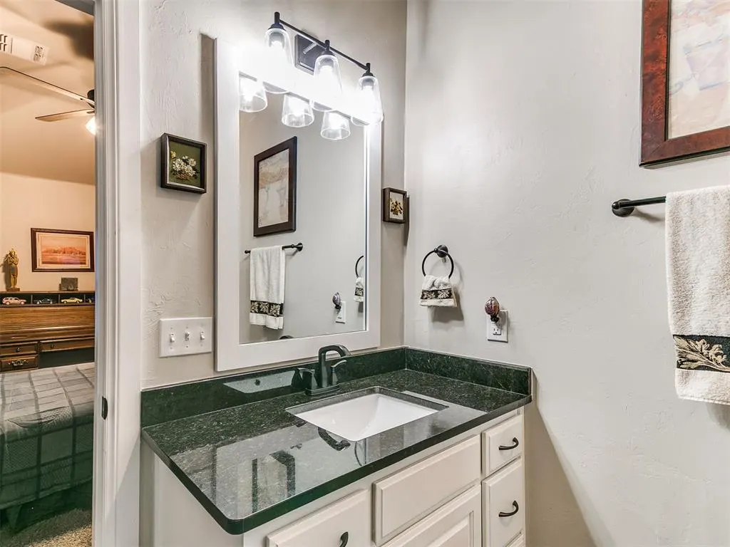 Photo 21 — 3125 Mackenzie Avenue, Edmond, OK 73013