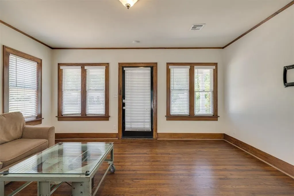Photo 7 — 1134 NW 40th Street, Oklahoma City, OK 73118