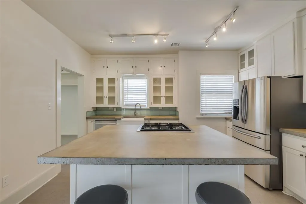 Photo 13 — 1134 NW 40th Street, Oklahoma City, OK 73118