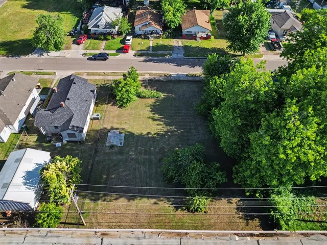 Photo 4 — NW 4th Street, Oklahoma City, OK 73106