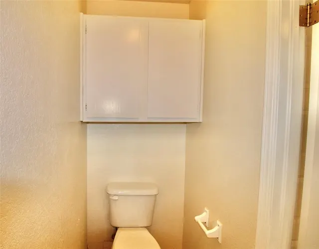 Photo 5 — 2336 Heatherfield Lane, Norman, OK 73071