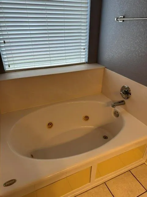 Photo 21 — 532 Lone Oak Drive, Norman, OK 73071