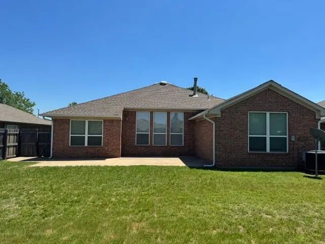 Photo 33 — 532 Lone Oak Drive, Norman, OK 73071
