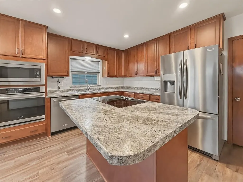 Photo 9 — 501 S Hoff Avenue, El Reno, OK 73036