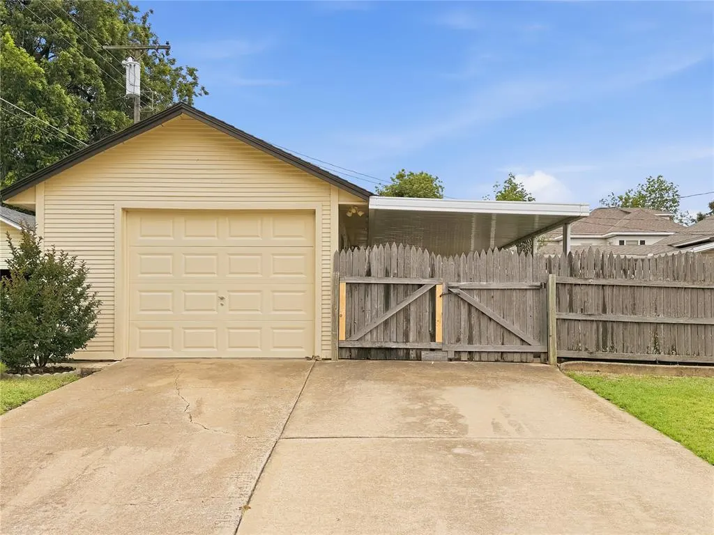 Photo 31 — 501 S Hoff Avenue, El Reno, OK 73036