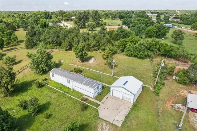 Photo 2 — 17201 Rolling Meadows, Newalla, OK 74857