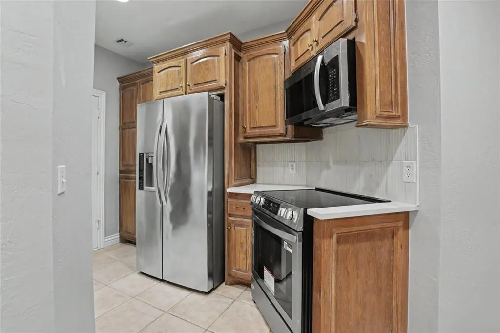 Photo 11 — 1641 Laurel Drive, Edmond, OK 73003