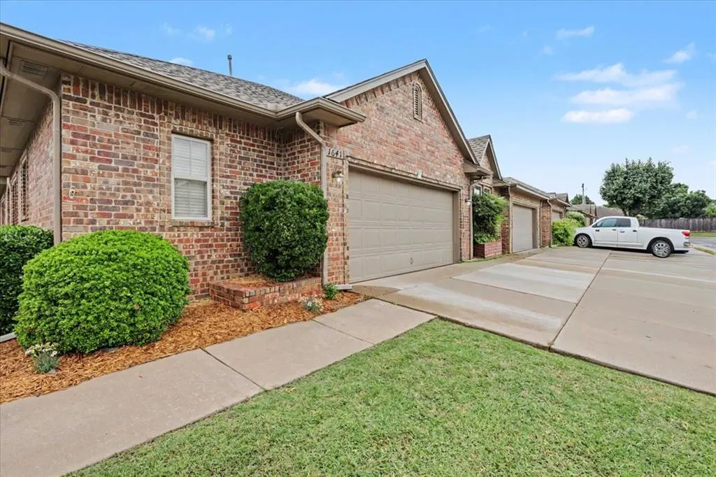 Photo 24 — 1641 Laurel Drive, Edmond, OK 73003