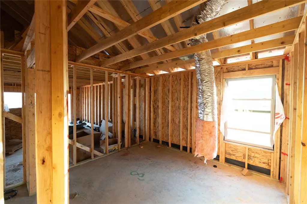 Photo 9 — 2105 NW 171st Street, Edmond, OK 73012