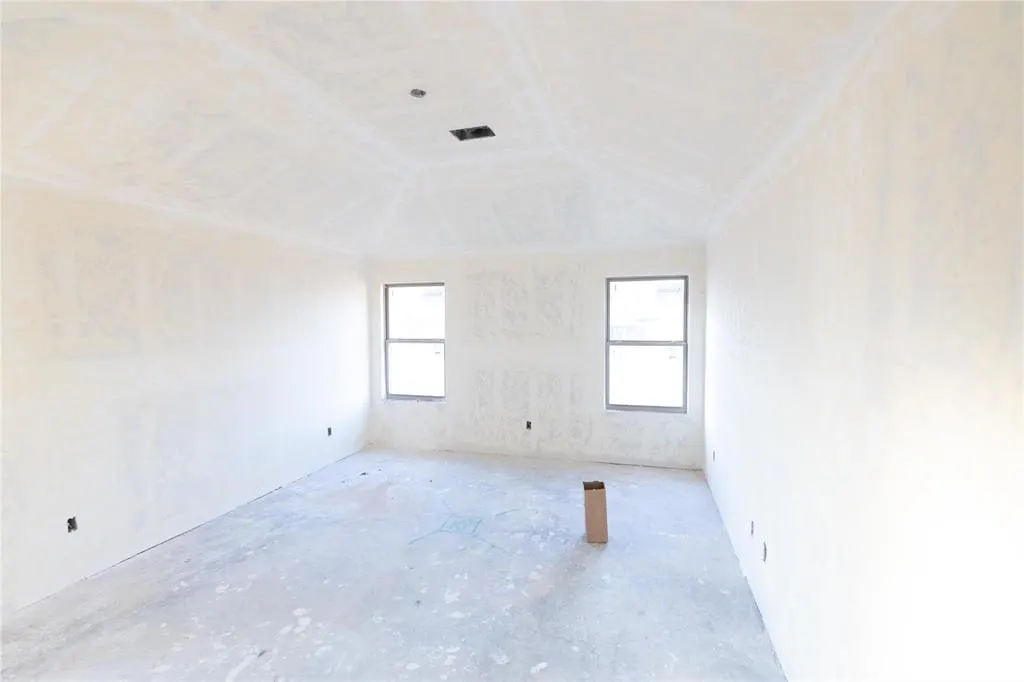Photo 6 — 2105 NW 171st Street, Edmond, OK 73012