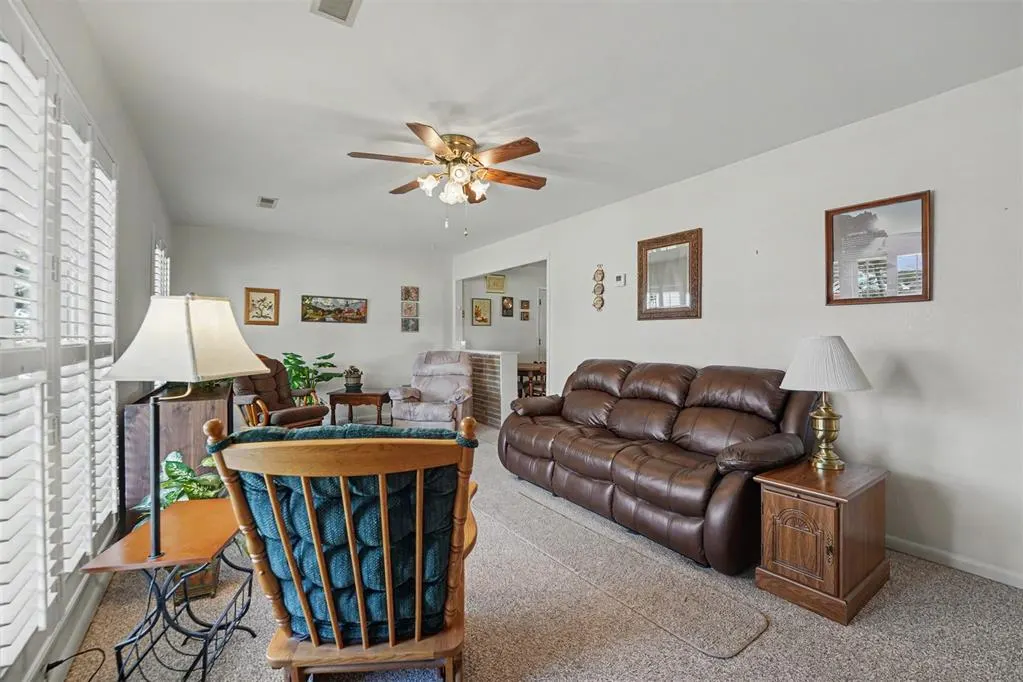 Photo 7 — 1213 Karen Drive, Altus, OK 73521