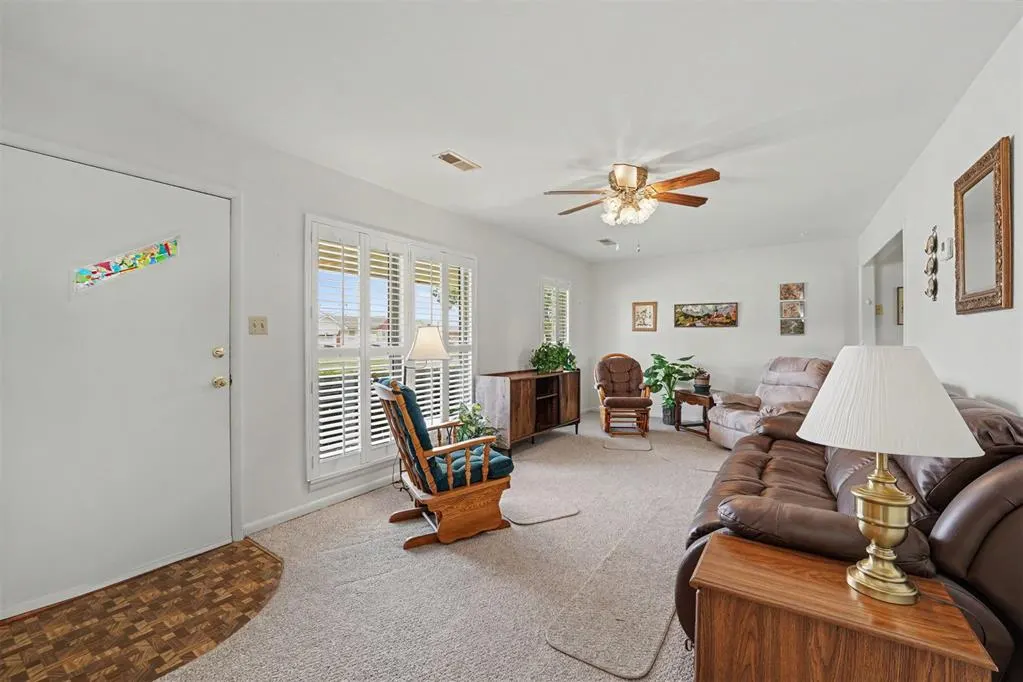 Photo 9 — 1213 Karen Drive, Altus, OK 73521