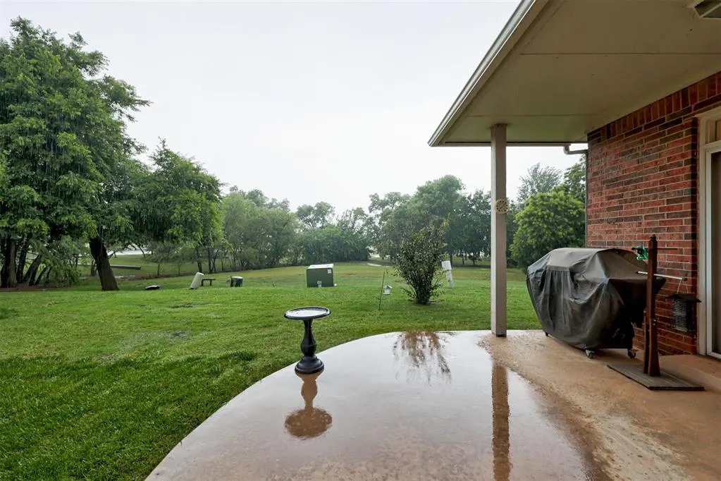 Photo 4 — 15525 Swallowtail Road, Edmond, OK 73013