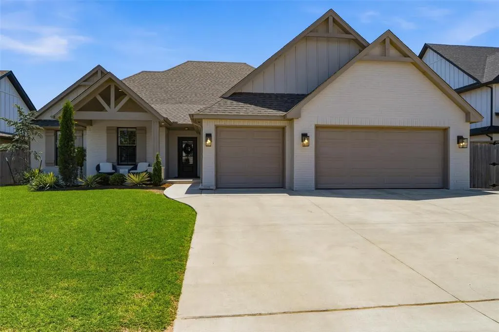 Front exterior — 4302 Windstone Drive, Norman, OK 73072