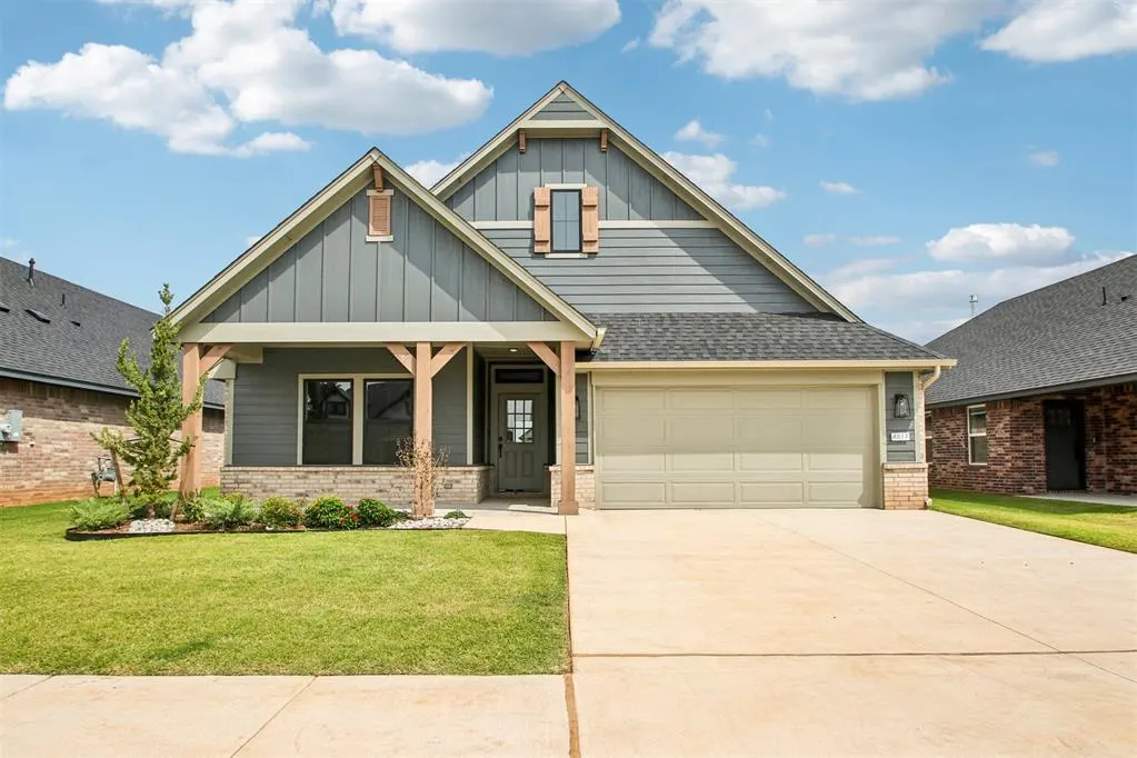Front exterior — 4817 Indigo Lane, Edmond, OK 73034