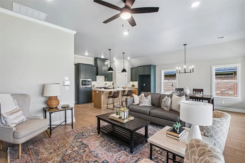 Photo 5 — 4817 Indigo Lane, Edmond, OK 73034