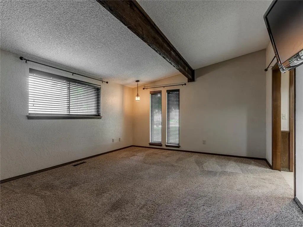 Photo 10 — 605 Park Drive, Yukon, OK 73099