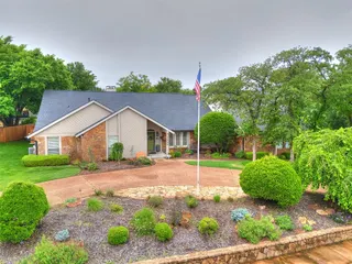 Sold home at 1509 N Canary Drive