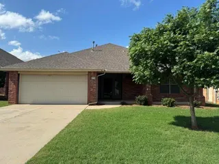 Sold home at 2725 SE 39th Street