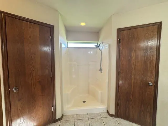 Photo 29 — 2725 SE 39th Street, Moore, OK 73160