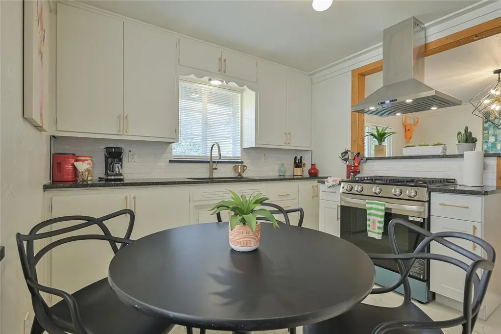 Photo 19 — 2517 NW 34th Street, Oklahoma City, OK 73112