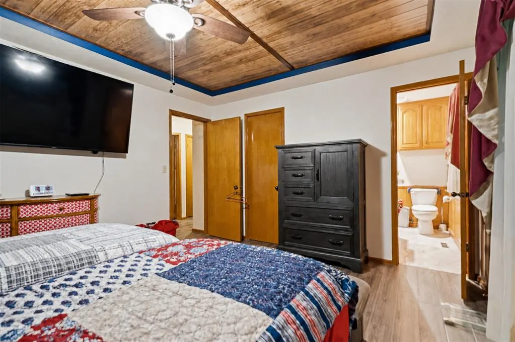 Photo 14 — 113 Circle Drive, Davis, OK 73030
