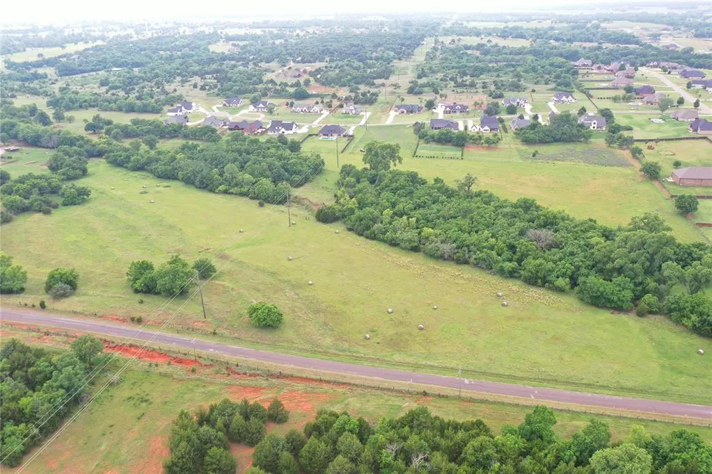 Photo 4 — N Rockwell Avenue, Blanchard, OK 73010
