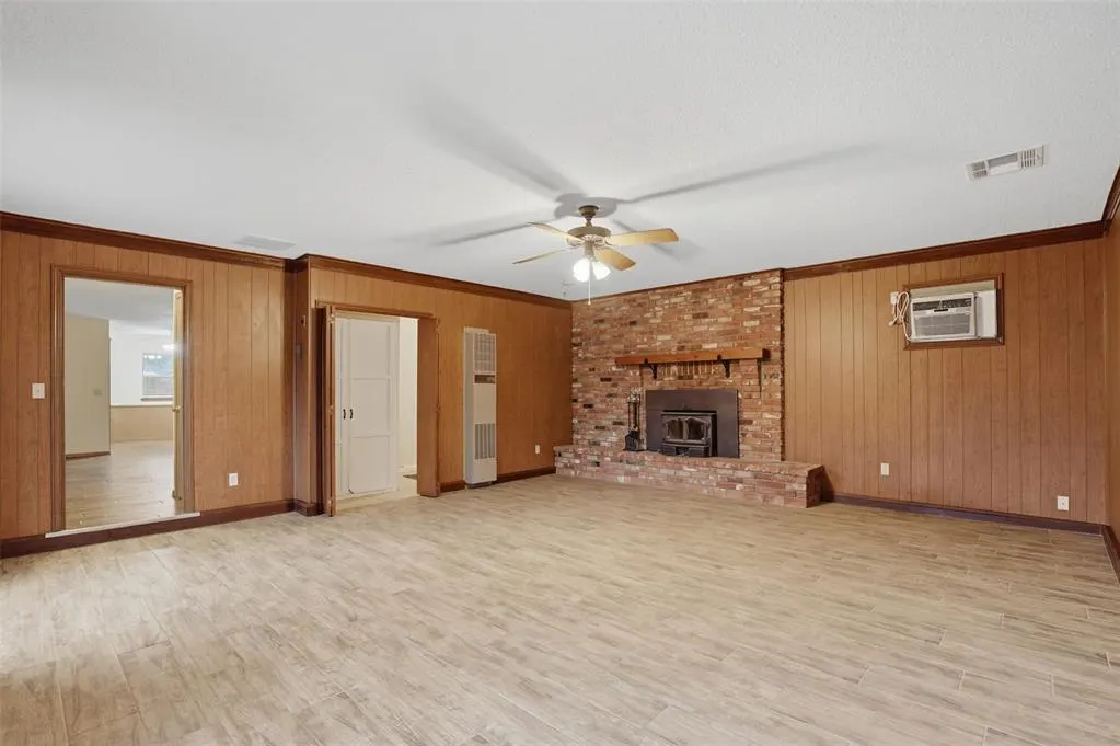 Photo 15 — 7704 NW 30th Street, Bethany, OK 73008