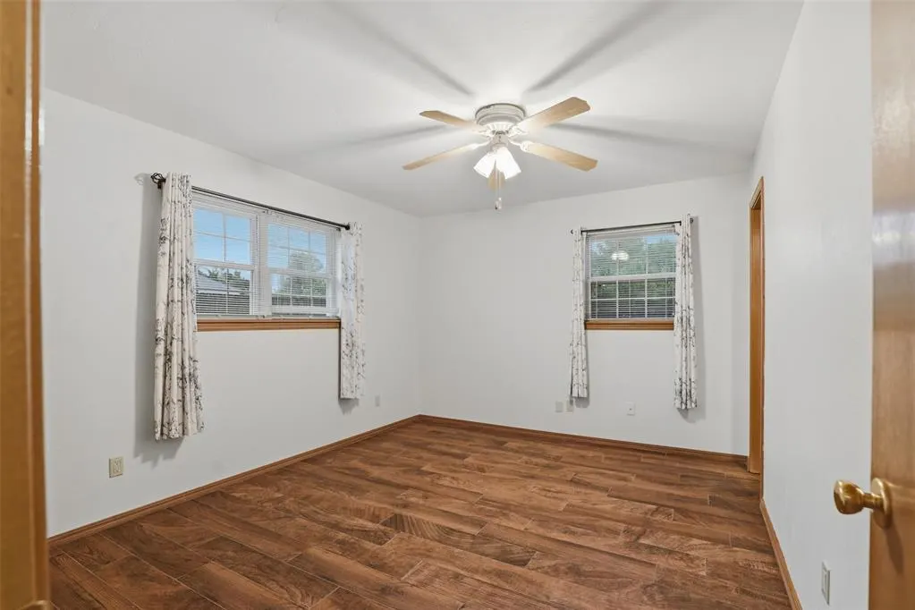Photo 18 — 7704 NW 30th Street, Bethany, OK 73008