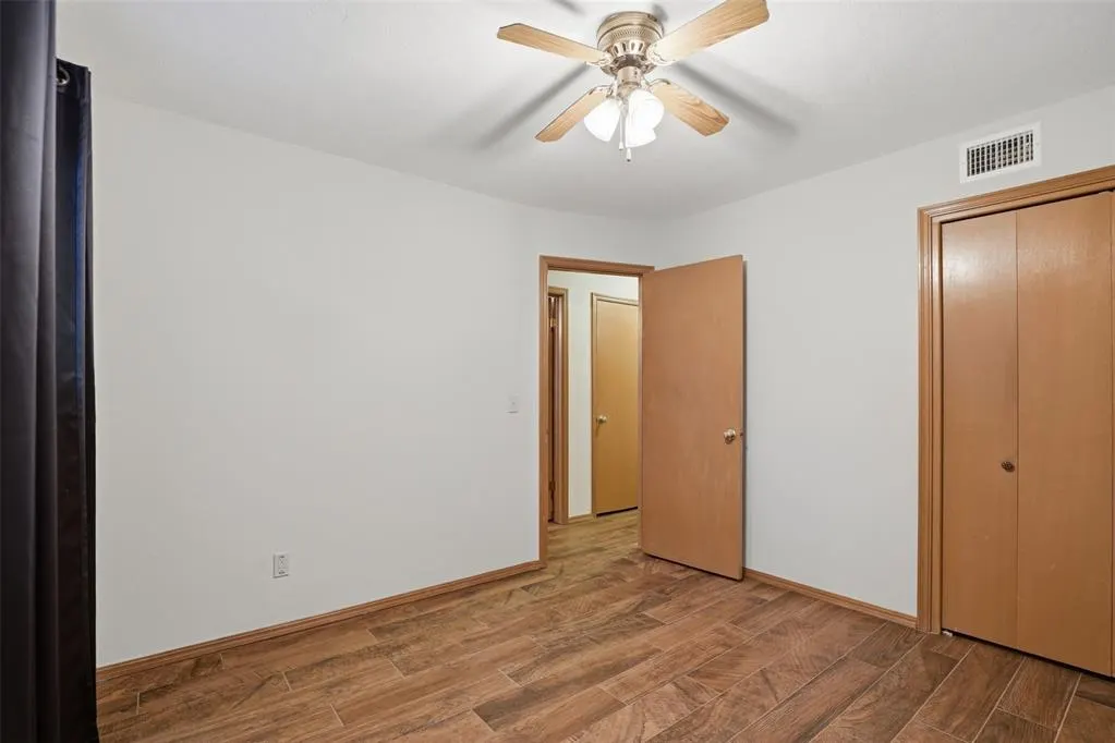Photo 24 — 7704 NW 30th Street, Bethany, OK 73008