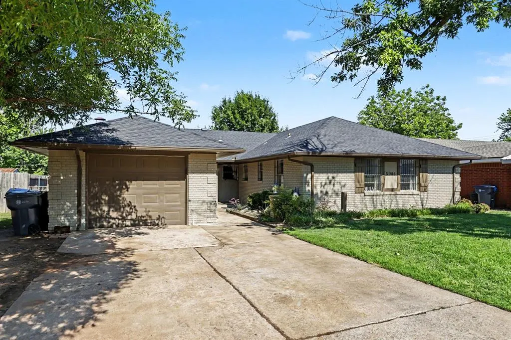 Photo 2 — 5904 N College Street, Warr Acres, OK 73122