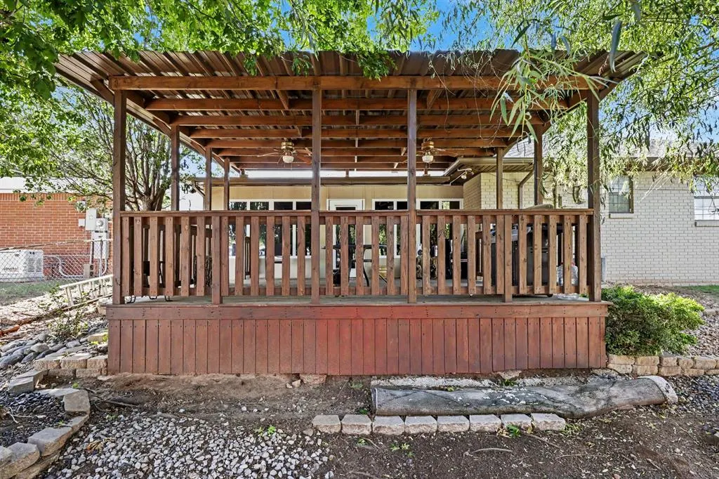 Photo 26 — 5904 N College Street, Warr Acres, OK 73122