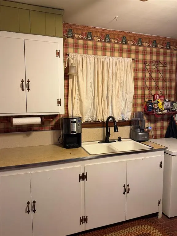Photo 13 — 420 S Marilyn, Fort Cobb, OK 73038