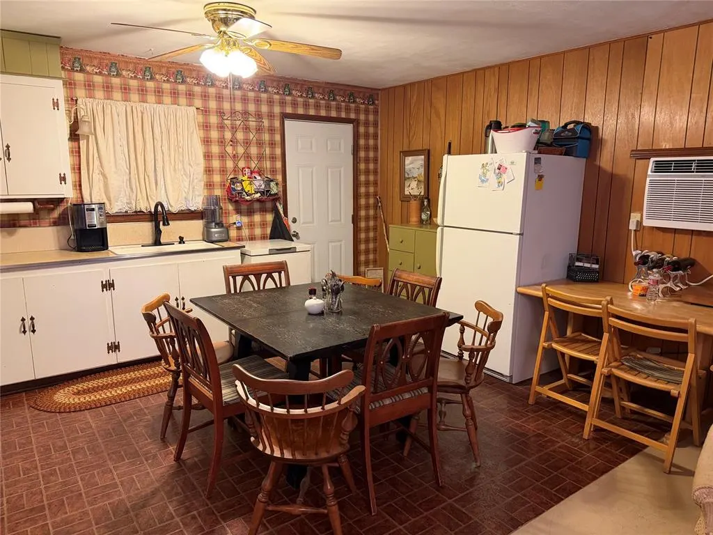 Photo 16 — 420 S Marilyn, Fort Cobb, OK 73038