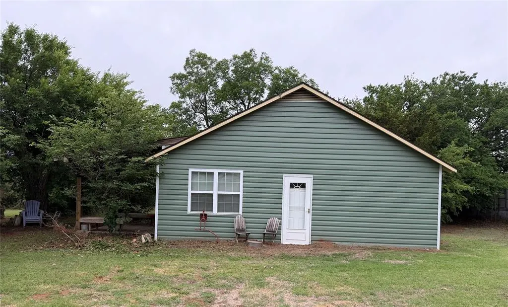 Photo 23 — 420 S Marilyn, Fort Cobb, OK 73038