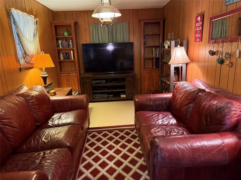 Photo 5 — 420 S Marilyn, Fort Cobb, OK 73038