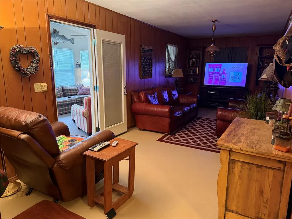 Photo 11 — 420 S Marilyn, Fort Cobb, OK 73038