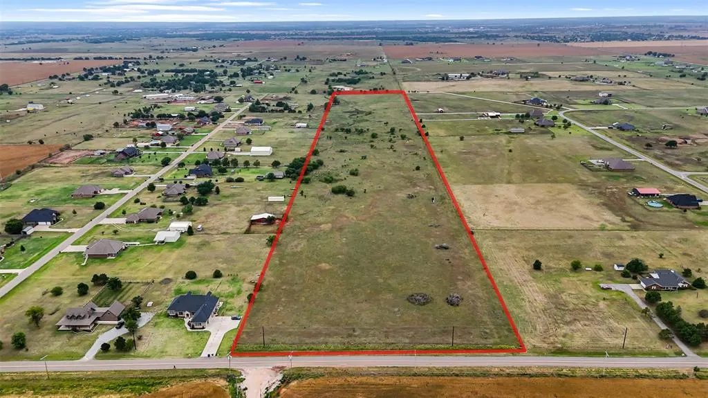 Photo 2 — 814 NE Ash Road, Piedmont, OK 73078