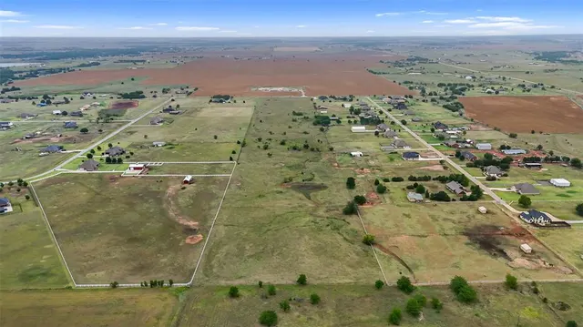 Photo 7 — 814 NE Ash Road, Piedmont, OK 73078