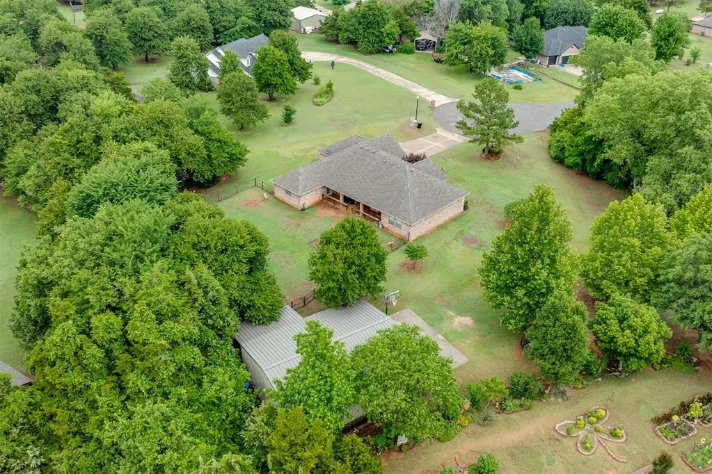Photo 14 — 2445 County Road 1199, Blanchard, OK 73010