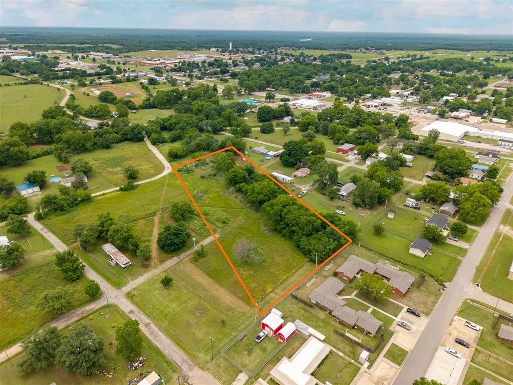 Photo 14 — 6th Street, Prague, OK 74864