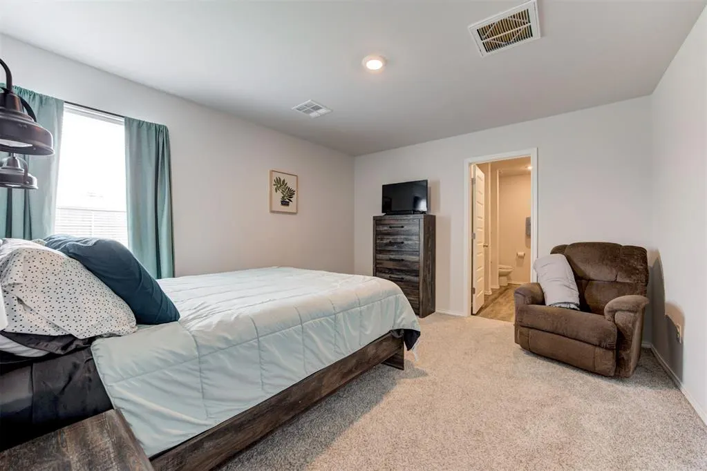 Photo 15 — 11628 Krew Way, Yukon, OK 73099