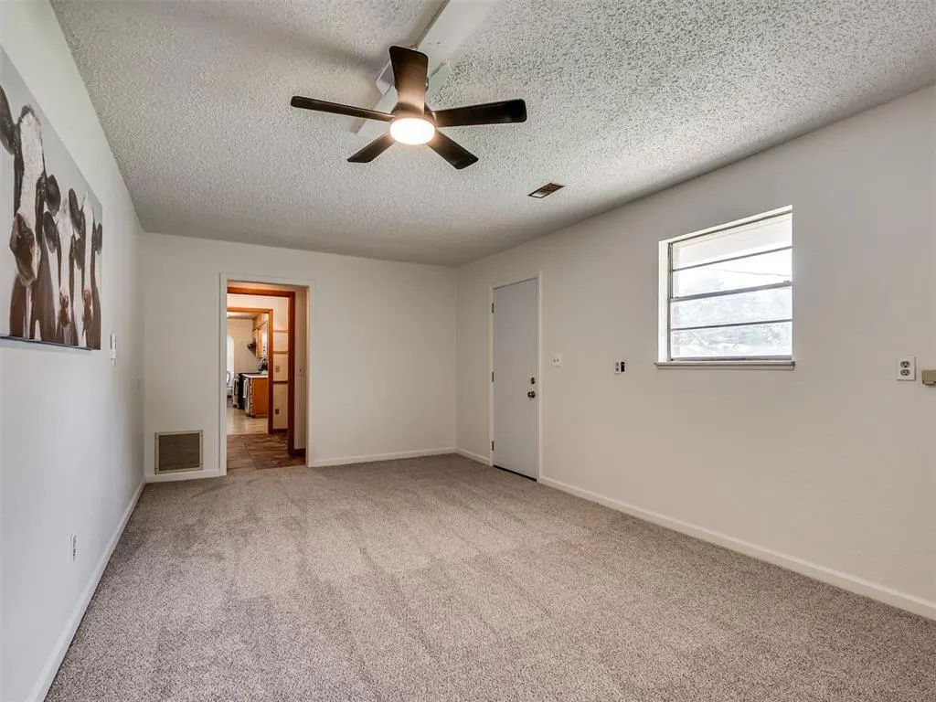 Photo 22 — 703 W Adams Street, Crescent, OK 73028