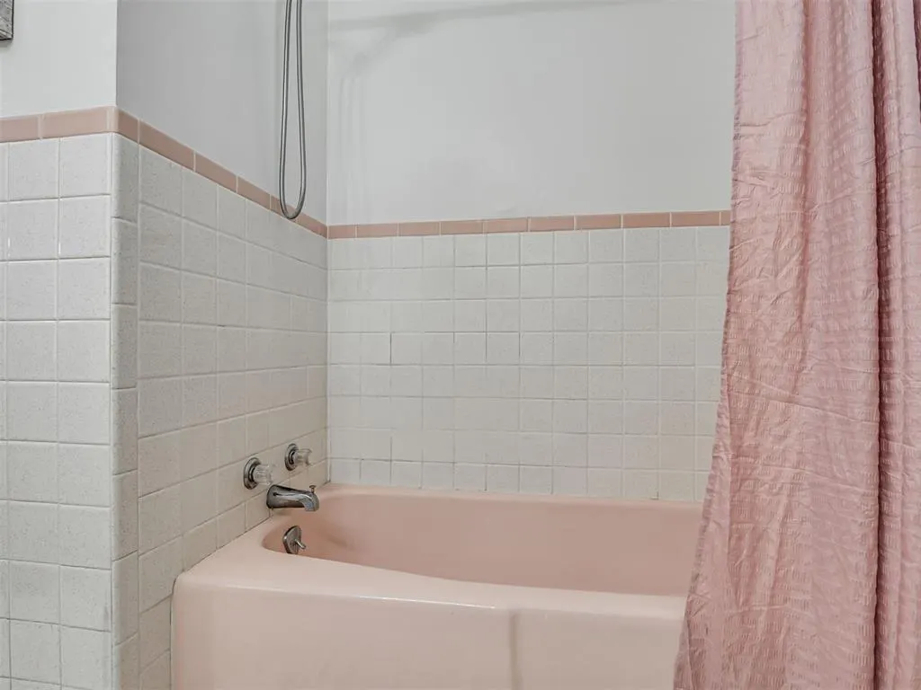 Photo 33 — 703 W Adams Street, Crescent, OK 73028