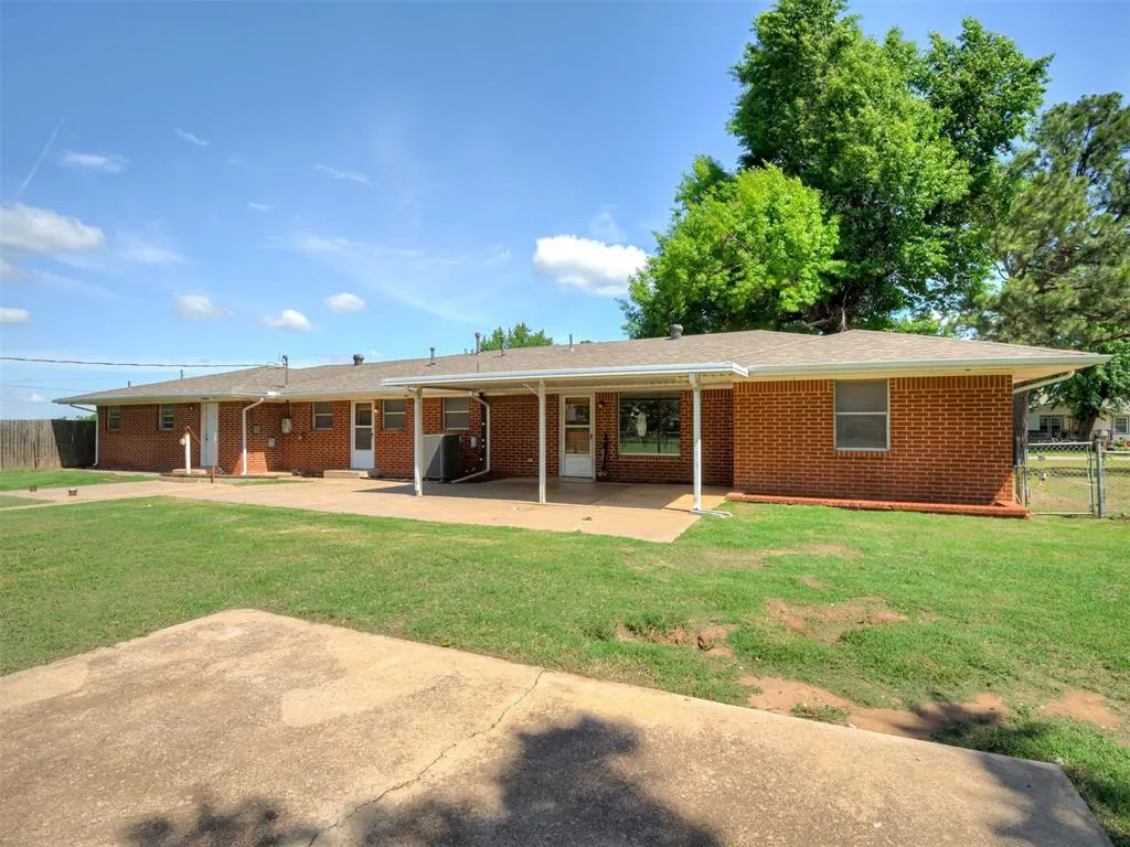 Photo 38 — 703 W Adams Street, Crescent, OK 73028