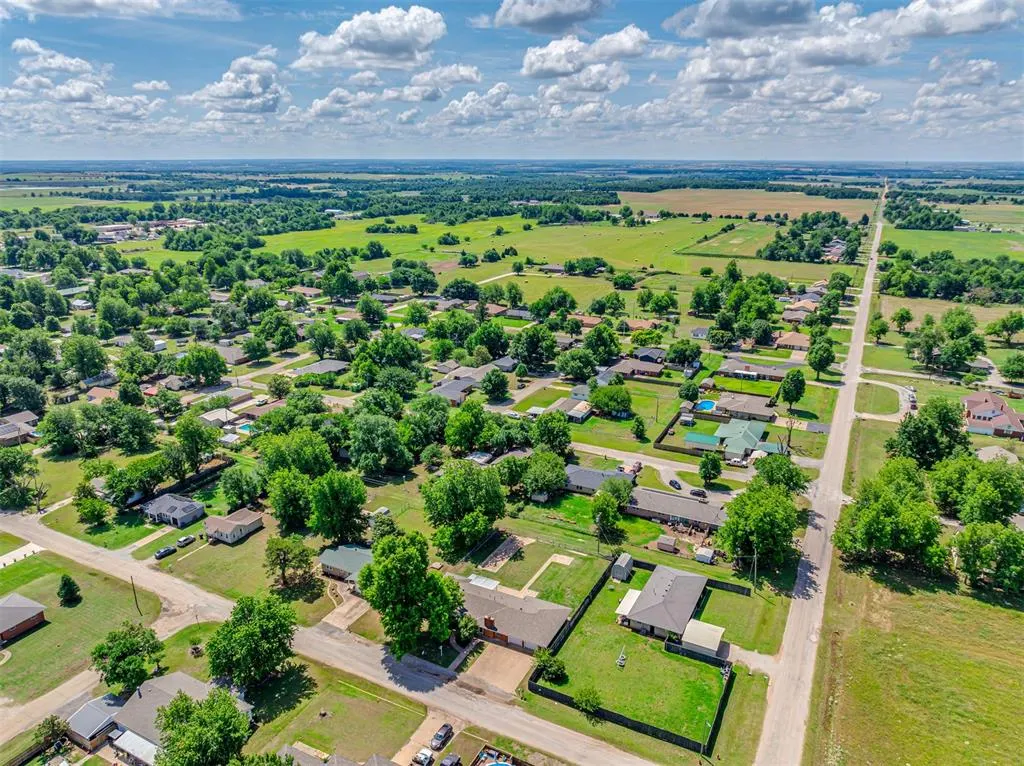 Photo 45 — 703 W Adams Street, Crescent, OK 73028